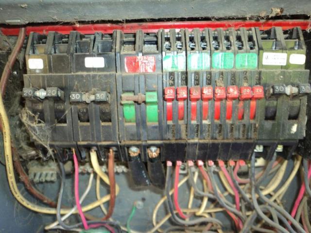 Zinscoe and Federal Pacific main panel and wiring