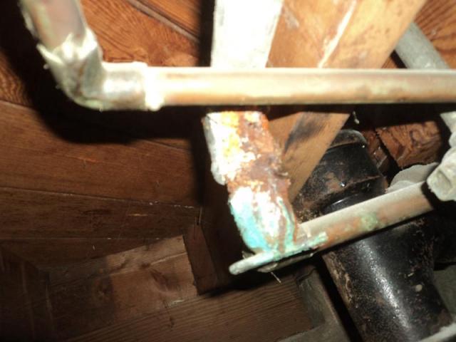 Improper connections from a Reseda home inspection.